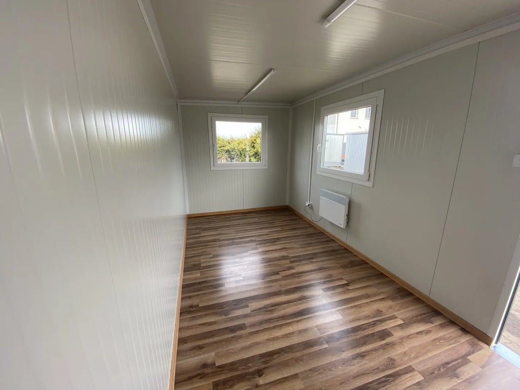 Bürocontainer 5×2,4 m – Vorgefertigtes Modul mit Isolierung