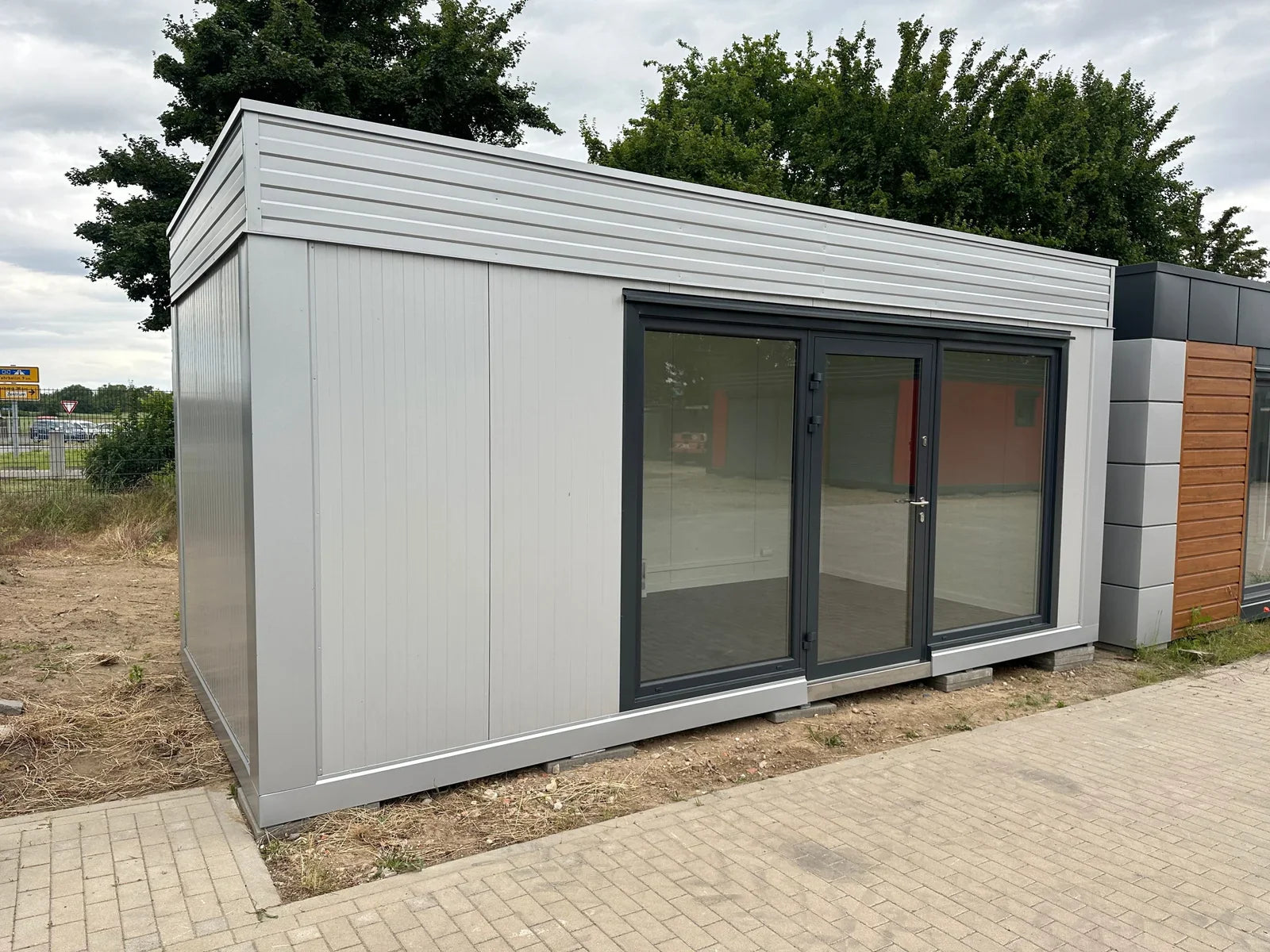Bürocontainer 6,00 × 2,90 m