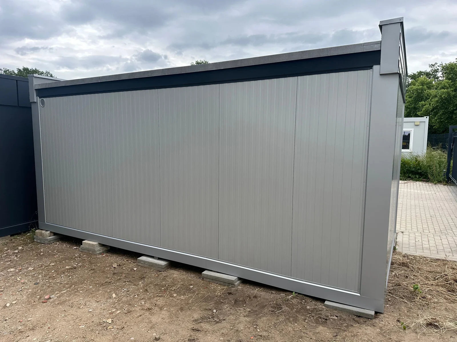 Bürocontainer 6,00 × 2,90 m